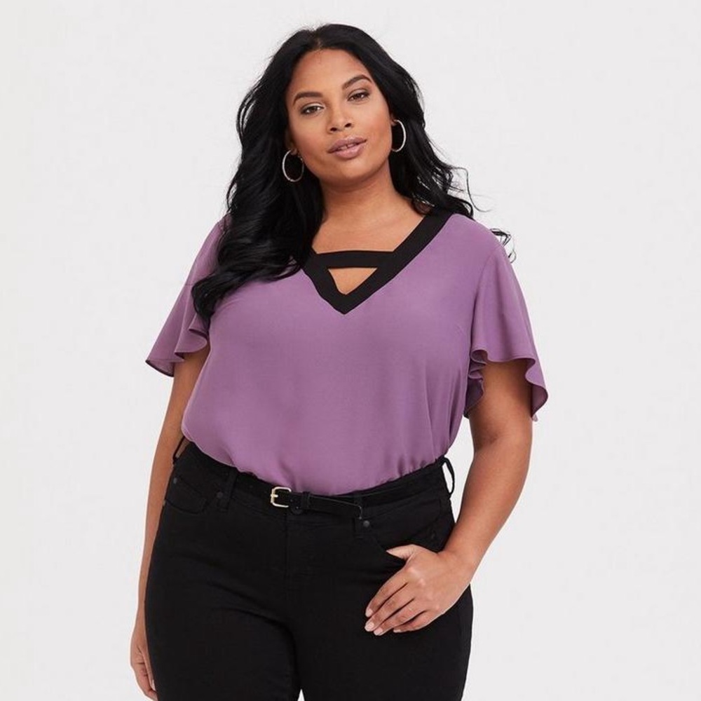 Torrid *Gray* V-Neck Georgette Blouse